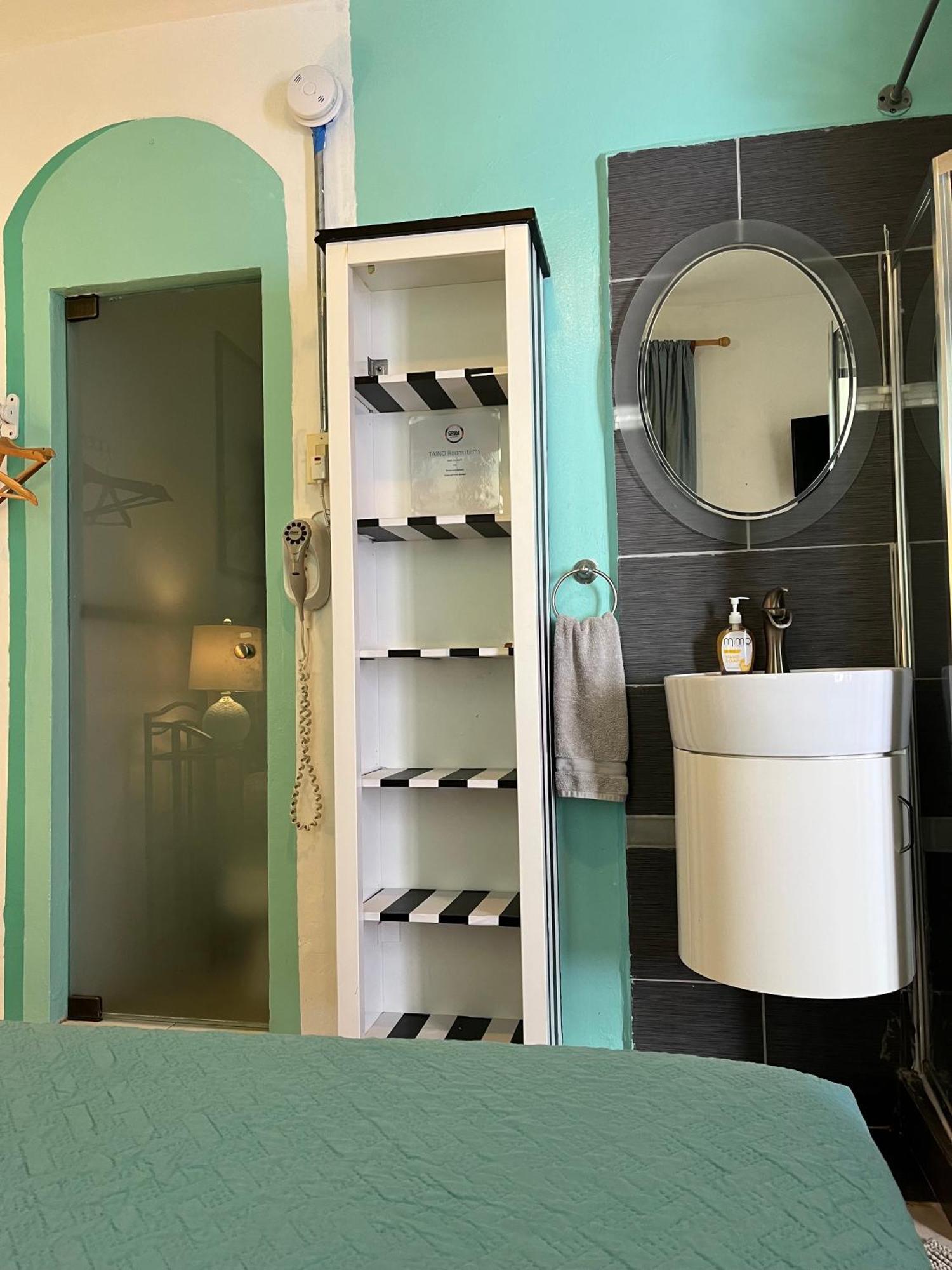 Lower Price, More Style, Discount Studio In San Juan,Pr, Beach, Free Bikes (Adults Only) المظهر الخارجي الصورة